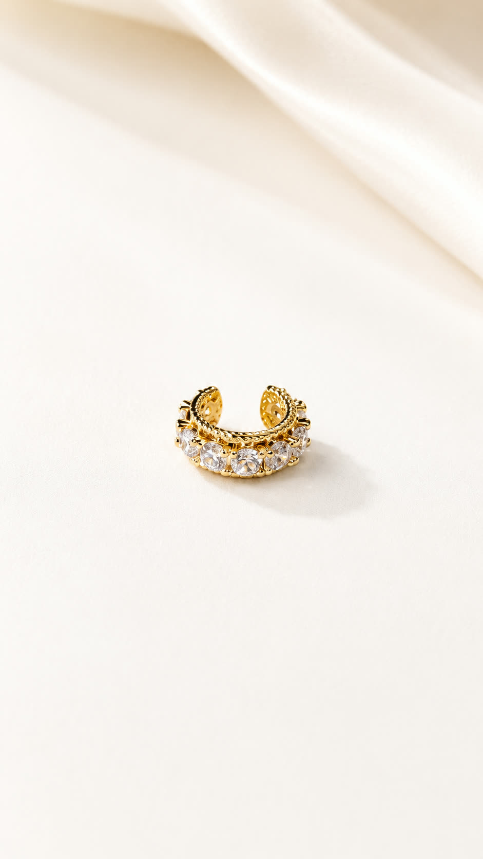 Earcuffs